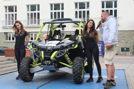 Prezentacja poszczególnych załóg